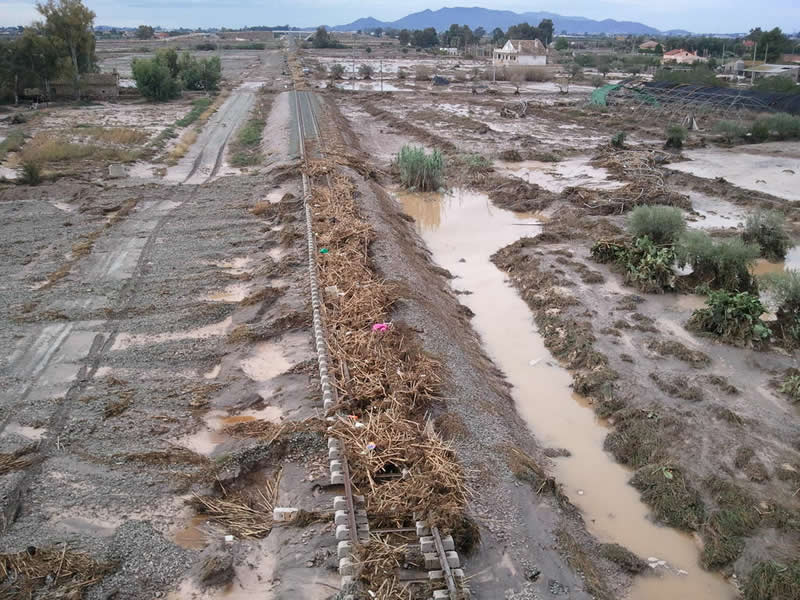 vía-Lorca-Aguilas-inundada